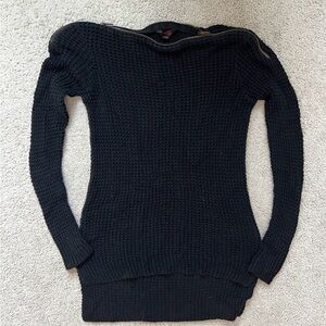 Guess Black Waffle Knit Zip Neck Sweater – Women’s Size XS